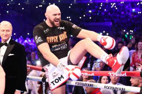 ‘Proudest wife on planet’ – Paris Fury shares amazing ring-walk footage from Fury vs Whyte and..