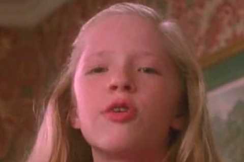 Remember Kevin’s sister Linnie from Home Alone? Child star Angela Goethals is unrecognisable now