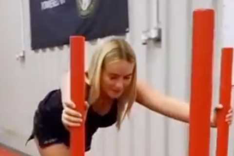 Coronation Street’s Millie Gibson shows off her impressive physique as Kelly Neelan actress hits..