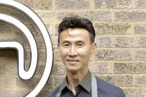 Who is Masterchef semifinalist Thomas?