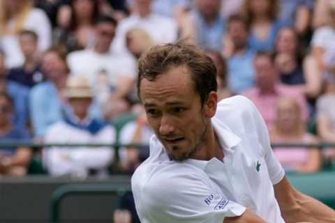 Russian tennis players set to be allowed to play at French Open as Roland Garros refuses to follow..