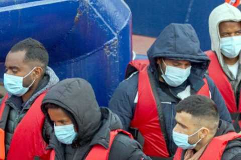 Number of migrants crossing Channel falls to ZERO since Rwanda scheme was announced