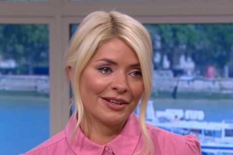 Holly Willoughby and Julia Bradbury break down in tears as Countryfile star recalls devastating..