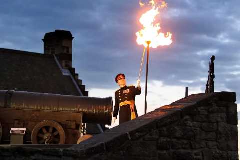 How to watch the Platinum Jubilee Beacons near me