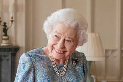 We launch tea towel competition for crafty kids to celebrate the Queen’s Jubilee
