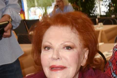 Regine dead – Singer, actress and ‘inventor of the discotheque’ who ran global nightclub empire..