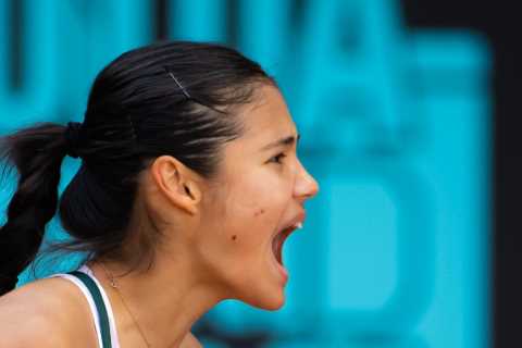 Emma Raducanu has ‘nothing to lose’ as she continues clay-court education by thumping Marta Kostyuk ..