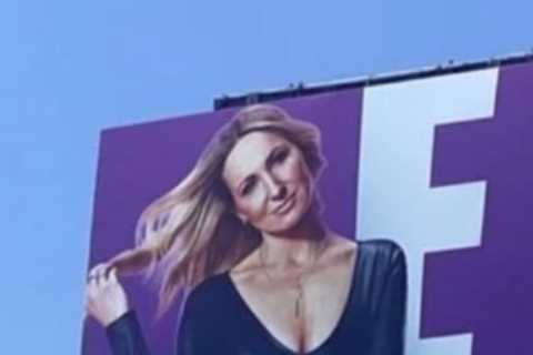The Kardashians are SHADED by old network E! in scathing new billboard for Nikki Glaser’s new show