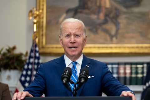 With Roe Under Threat, Biden Is an Unlikely Abortion Rights Champion