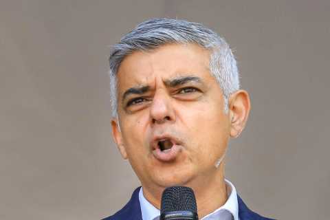 Sir Keir Starmer’s Beergate gathering the same as Downing Street parties, says Sadiq Khan