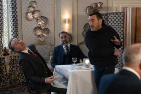 Coronation Street spoilers: Carla Connor drawn into Peter’s war with dangerous surgeon Mr Thorne