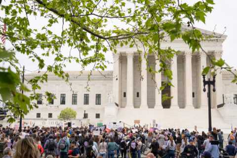 Roe’s Potential End Forces Politicians Into a Deeper Abortion Debate