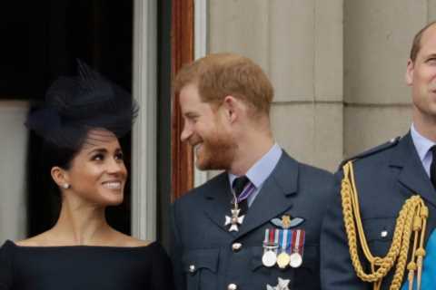 Meghan Markle, Prince Harry and Andrew snubbed for balcony appearance over fears ‘crowd could boo’, ..