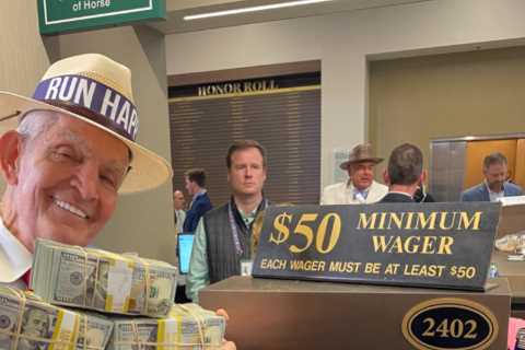 Watch devastating moment world’s biggest punter loses £1.2million on the Kentucky Derby after shock ..