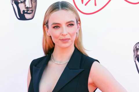 Actors have lost their way chasing social media fame – it’s dangerous and doesn’t last, swipes..