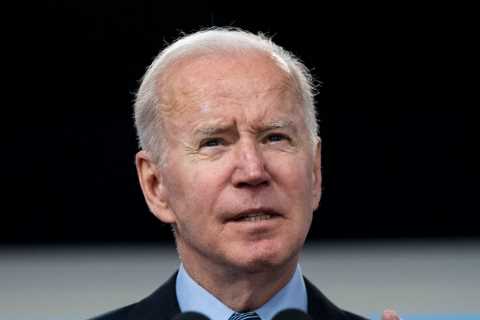 Former heads of state call on the U.S. to commit $5 billion for global Covid aid.