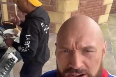 Tyson Fury enjoying retirement and heads for simple life looking after kids, BBQing steaks and..