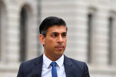 Rishi Sunak closer to slapping windfall tax on oil and gas companies’ huge profits