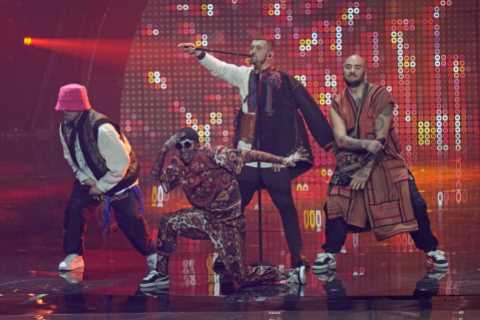 Spain offers to host Eurovision in 2023 after Ukraine crowned winners