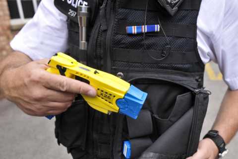 Volunteers cops will carry tasers to help them take on knife-carrying thugs and terrorists