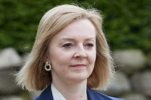 Liz Truss to announce plan to blow up Brexit deal TODAY amid price rise fears