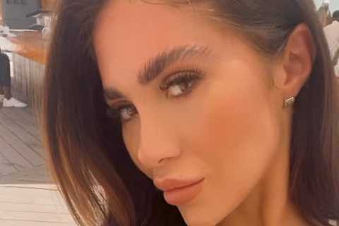 Towie’s Chloe Brockett stunning in plunging top on girls’ holiday with her co-stars