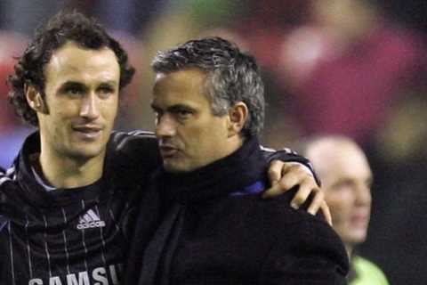 Jose Mourinho told Ricardo Carvalho that Chelsea’s 50-year-old KIT MAN would play ahead of him in..