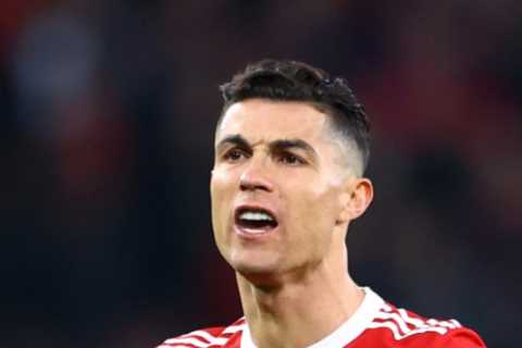 Cristiano Ronaldo ‘OUT of Man Utd’s final game of season as he withdraws from Crystal Palace clash..