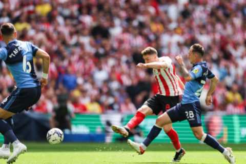 Sunderland PROMOTED to Championship after 2-0 win over Wycombe with Embleton and Stewart the..