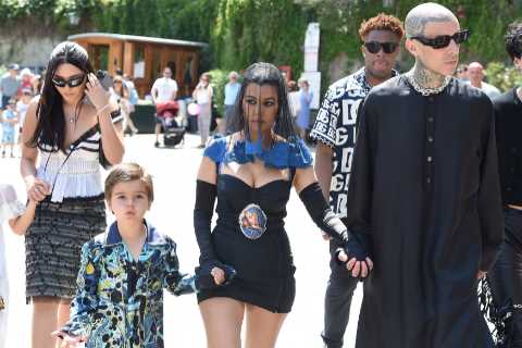 Kourtney Kardashian dubbed ‘worst dressed’ by fans in ‘uncomfortable’ &amp; ‘ridiculous’ outfits..