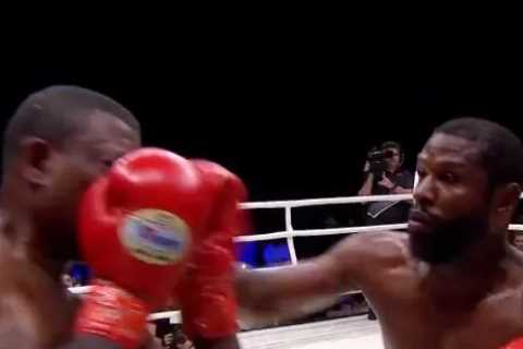 Floyd Mayweather impresses in exhibition against Don Moore as VICIOUS body shot floors ex-sparring..