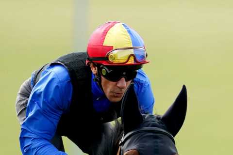 Red-hot Oaks favourite Emily Upjohn warms up for Classic with impressive gallop at Epsom under..