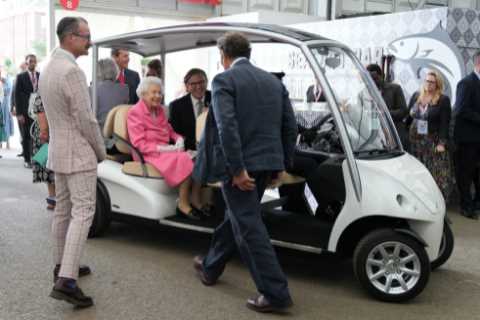 Smiling Queen visits Chelsea Flower Show with just over a week until Jubilee
