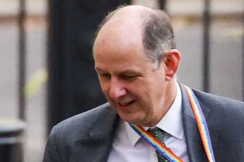 Foreign Office chief Sir Philip Barton must go in disgrace after staying on holiday as Afghanistan..