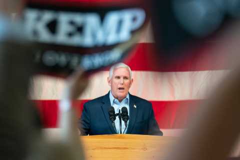 Pence rallies alongside Kemp on eve of Georgia’s G.O.P. primary for governor.