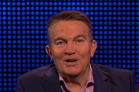 The Chase’s Bradley Walsh mocks contestant as he ‘thrashes’ her with correct answers