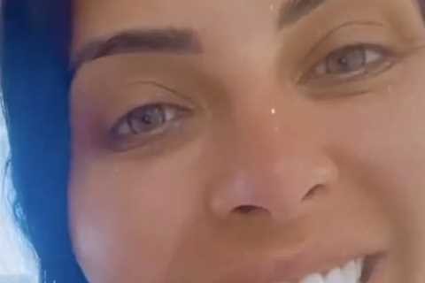 Love Island winner Cara De La Hoyde shows off new teeth after jetting to Turkey for procedure