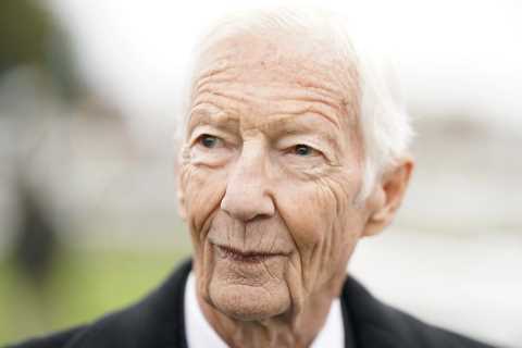 Epsom Derby 2022: The Cazoo Derby to be renamed in honour of late jockey Lester Piggott who died..