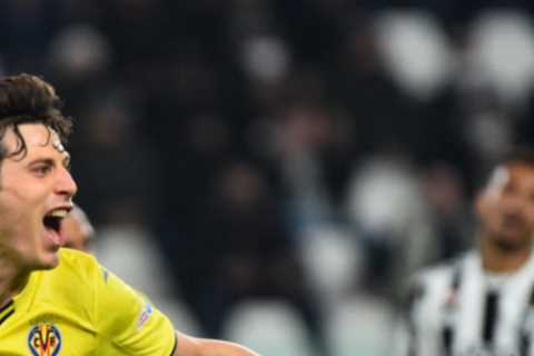 Man Utd transfer target Pau Torres breaks silence over future as Erik ten Hag eyes up Villarreal..