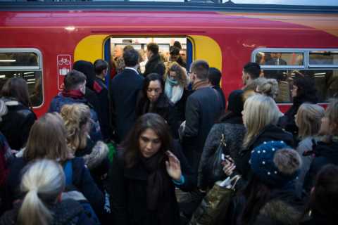 Rail unions may wreck Commonwealth Games by staging strikes during tournament