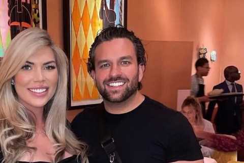 Frankie Essex gives birth to twins with partner Luke Luv as she reveals adorable first picture