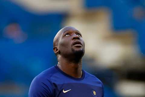Chelsea outcast Romelu Lukaku ‘willing to take £3m-a-year PAY CUT to end Stamford Bridge hell for..