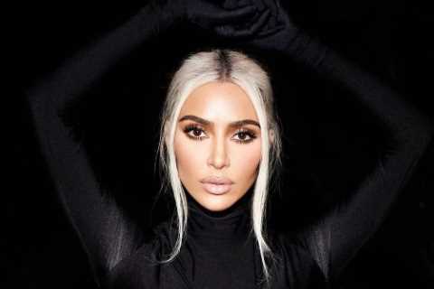 Kim Kardashian shows off $5K vintage Dolce &amp; Gabbana corset &amp; panties after family’s..