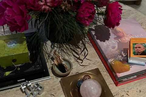 Kardashian fans spot NSFW detail on Kendall Jenner’s coffee table in her stunning $8.5M Beverly..