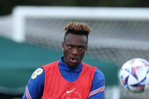 Ex-Chelsea star Tammy Abraham appears to CONFIRM he’s completing shock Liverpool transfer during..