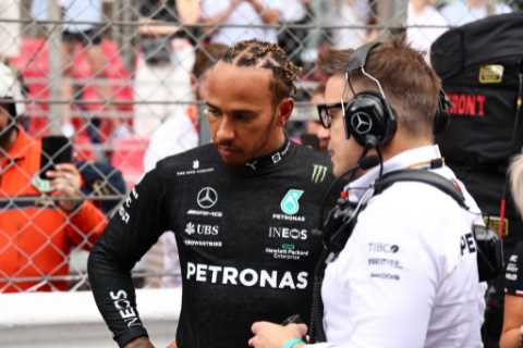 ‘He’s not Michael Schumacher’ – Lewis Hamilton’s struggles prove he’s not F1’s GOAT, according to..