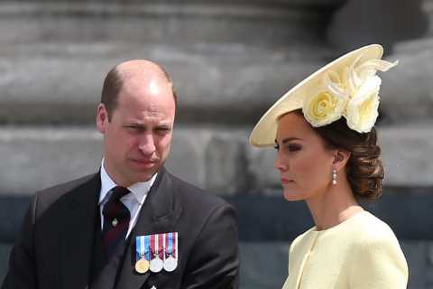 I’m a lip reader and these are the clear instructions Prince William gave Kate Middleton at..