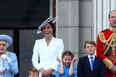 Forget a watered-down monarchy, we need the full fat Royal Family