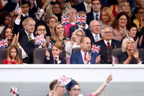 Kate Middleton, Prince William, George and Charlotte dance along to Queen’s Platinum Party at The..