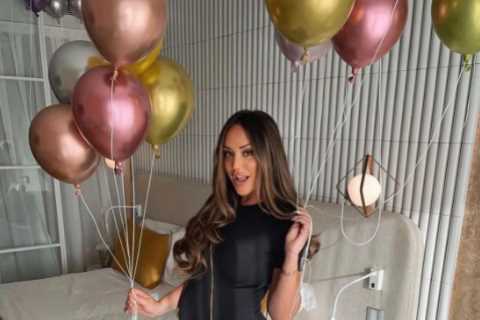 Charlotte Crosby forced to deny she’s revealed the gender of her baby after posing with a PINK..